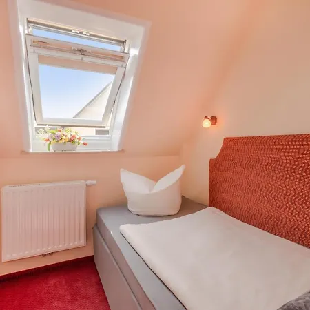 Inselhof Vineta Hotel 3*
