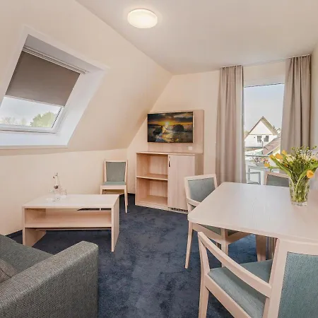 因塞尔霍夫维内塔酒店 3* 泽姆平