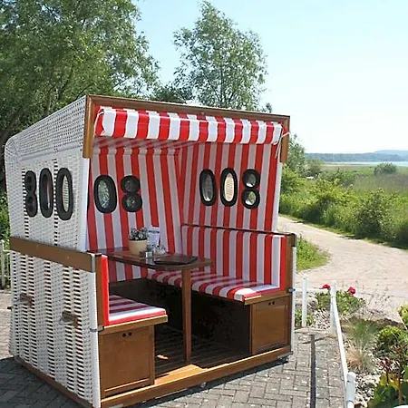 Inselhof Vineta 3*